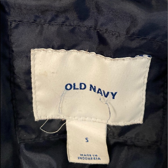 Old Navy puffer jacket - Picture 5 of 5